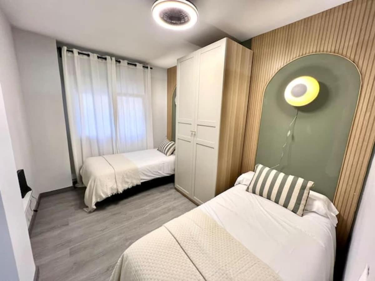 Three Bedroom In Rivas Apartment
