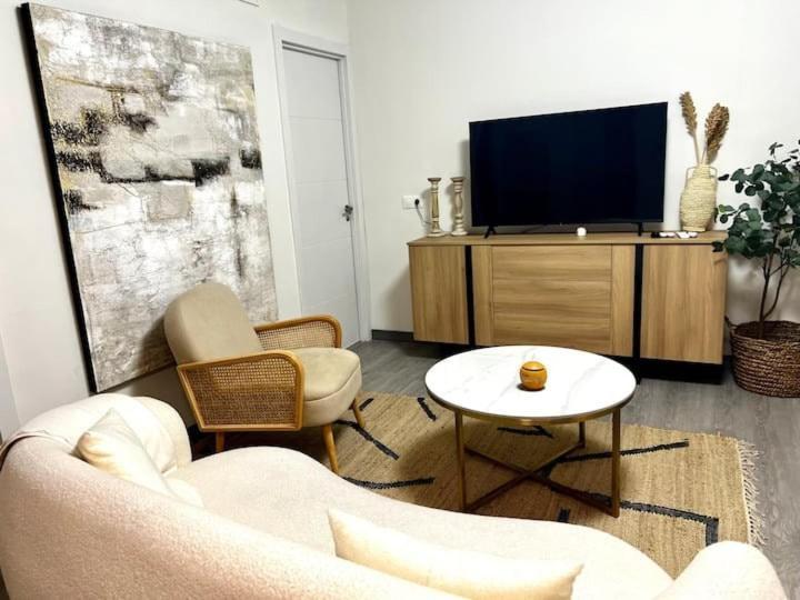 Three Bedroom In Rivas *